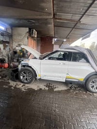 موديل 25 ماشيه 8 آلاف داخله بكتاب شهداء لون ابيض حاليا بالورشه تستلم م...