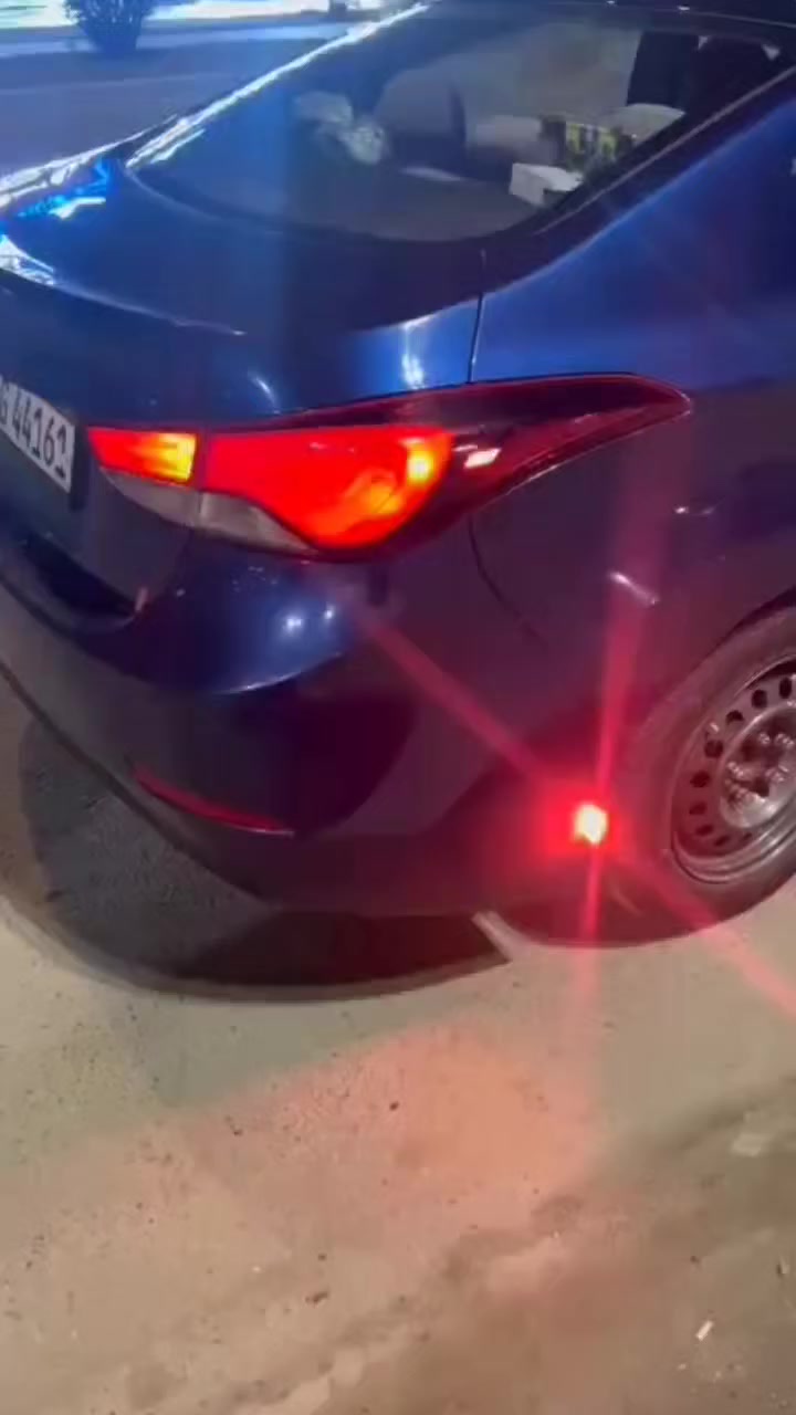 السلام عليكم
النترا 2016
لون نيلي
حادثهة بس بنيد
البنيد يرادله صبغ
رقم اربيل 
مكان السياره بغداد
السعر 115
***********
