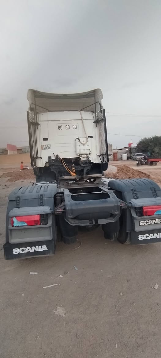 سلام عليكم سكانيه 2008 مكينه420 كير عادي 1000 3×3 مكفوله كفاله عامه راس وعربانه شرط تحويل باسمي  ما متواجد عل فيس رقم ***********
