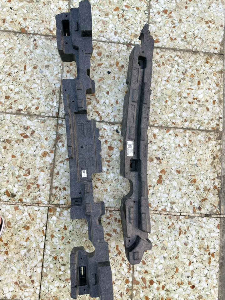 سلام عليكم
اغراض توسان موديل 25 
محرك 2500
كلمن وسعرة
الي  تفيدة يتصل  او مراسلة واتساب 

***********
