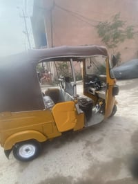 تكتك البيع موديل 2021 شهر 11 رقم وسنويه مكين مجفت وخير من الله سعر 700...