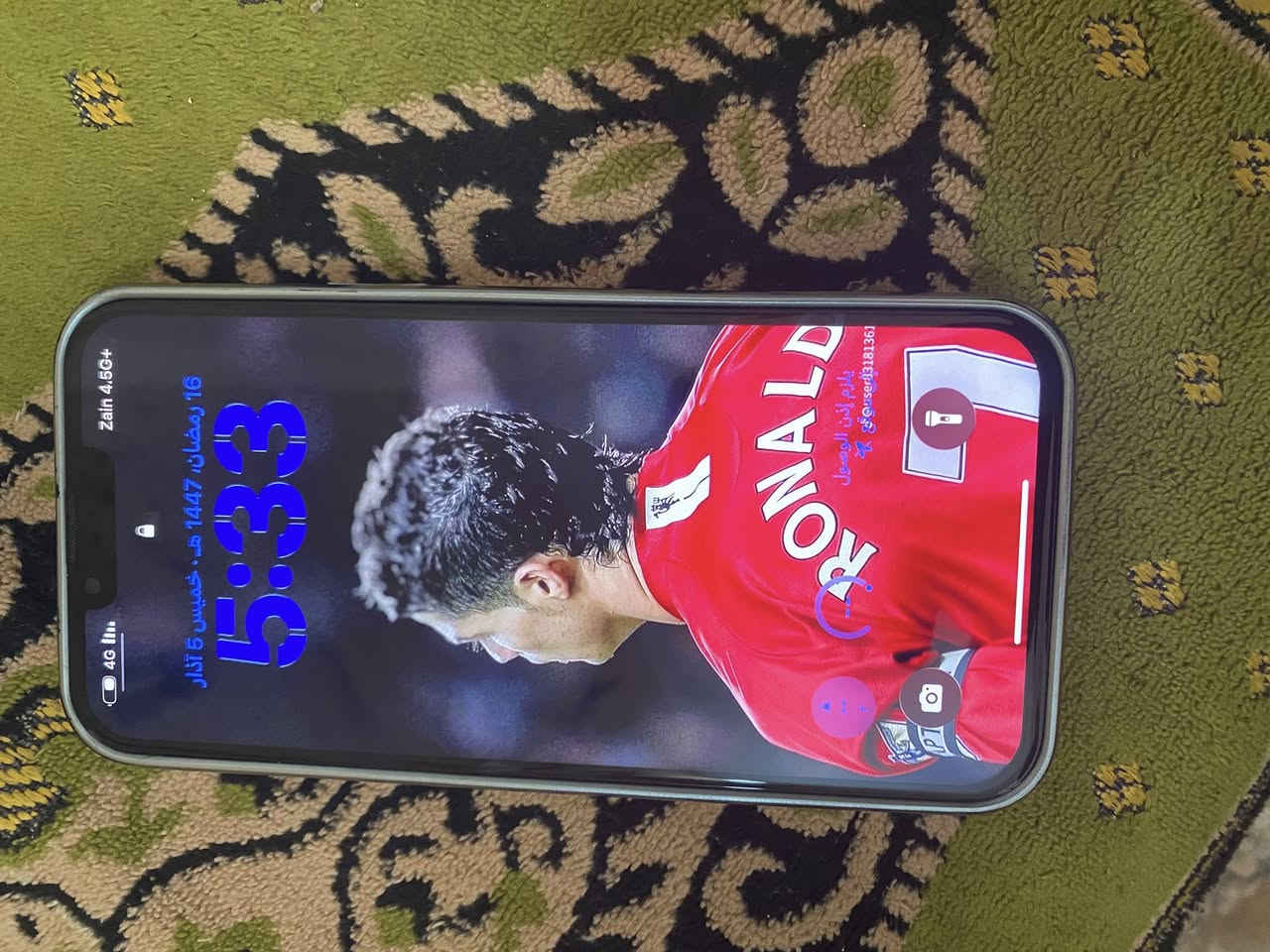 IPhone 13 Pro Max
ذاكره 128
بطاريه 70
مبدل بس شاشه مال تفصيخ يعني فول لمس 
سعر 550 وبي مجال


**إذا كنت صاحب هذا الإعلان وتريد حذفه لأي سبب، رجاءا أرسل رسالة إلى الدعم الفني**