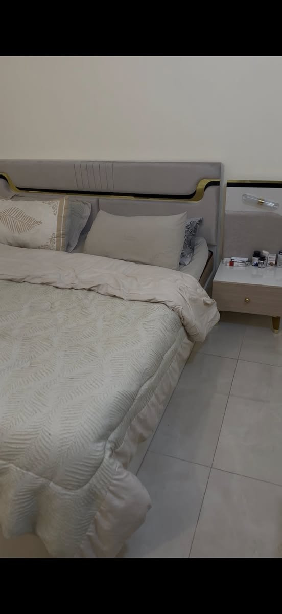 غرفة نوم استعمال ٦ اشهر  السعر ٦٥٠ العنوان بغداد زيونة


**إذا كنت صاحب هذا الإعلان وتريد حذفه لأي سبب، رجاءا أرسل رسالة إلى الدعم الفني**