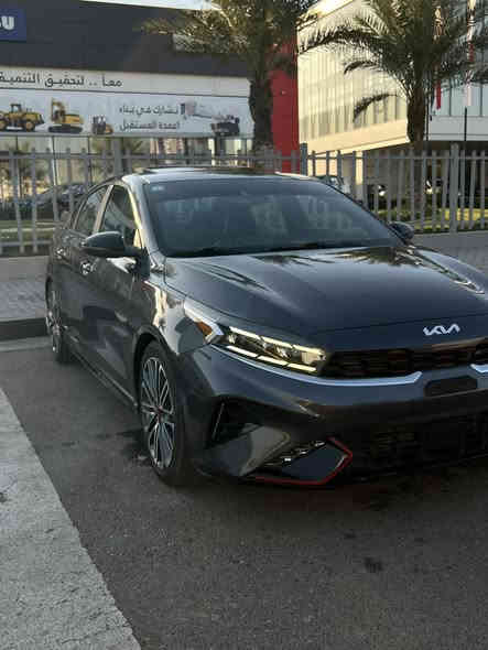 السلام عليكم للبيع  فورتي جيتي تيربو🩶
موديل 2022
ماشيه  56.000K قابل للزياده
كير Dct دبل كلج 7نمر الكير المرغوب القوي يعني طياره 
مكينه 1.6 تيربو  201hp
رقم بغداد تحويل ثاني يوم  
حادث باب السايق والورا بيهن بارد وشويه بلبنيد 
صور الحادث والسونار مرفقه بلمنشور 

مواصفات GT معروفه فول1/1 اعلى واخر شي بل فورتي  
فتحة سقف (سلايد)
🔥بصمه وتشغيل عن بعد 
🔥شاحن وايرلس 
🔥جنطة كهرباء 
🔥اشاير مري 
🔥شفتات ستيرن 
🔥رادار جانبي
🔥رادار امامي 
🔥رادار تحديد مسار 
🔥اوتو هولد
🔥ايقاف ذاتي 
🔥مثبت سرعه 
🔥مانع انزلاق 
🔥تبريد قطعتين 
🔥شاشة جبيره 9انج 
🔥كشنات جلد  
اناره داخليه بل أبواب وبل دشبول علامه الGT الوان عديده
🔥هاند بريك كهرباء
🔥تدفئة وتبريد كشنات
🔥 سستم صوت 🔉harman kardon
🔥تبريد بيانو +مناخ منفصل
🔥تشغيل عن بعد
🔥كزوز صوت بلادي رياضي
وبعد هواي  مواصفات  بل جيتي

السعر 158$وبيها مجال بسيط 
 
مكاني بغداد الكرخ

للاستفسار  على الرقم +واتس اب

***********
