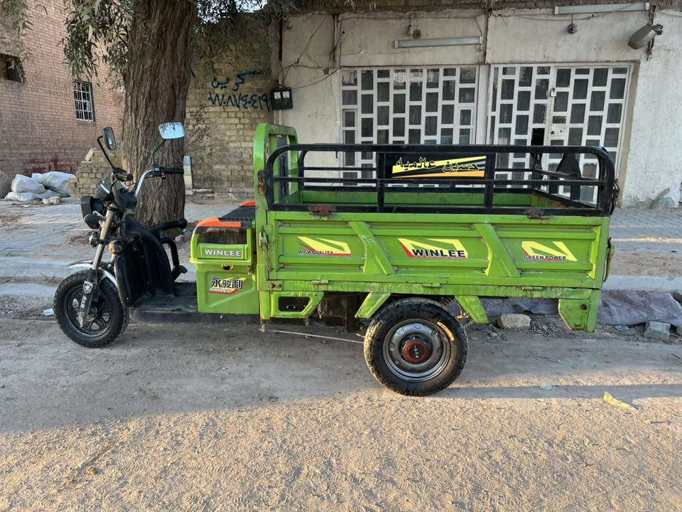 سلام عليكم شباب ستوته شحن اللبيع كلها شغاله كهربائيات شغاله بطاريات ع فحص كلها كامله مكمله شاحنه موجوده تايرات جددد تجي وشوف بعينك  كلها شغاله 

 السعر (750) بيها مجال. ماعجبك السعر كلمه طيبه صدقه ❤️‍🔥❤️

استفسار اتصال 

***********

مكاني بغداد الاعظميه
