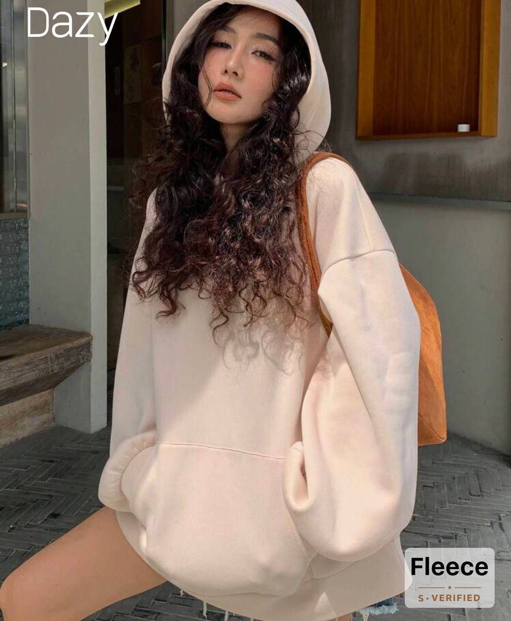 سلام عليكم بنات جبالكم خوش عروض اذا انتي طالبه كلية او موظفه لا تفوتون التخفيضات وكل القطع اذا مو نفس الصوره ترجع ويا المندوب


**إذا كنت صاحب هذا الإعلان وتريد حذفه لأي سبب، رجاءا أرسل رسالة إلى الدعم الفني**