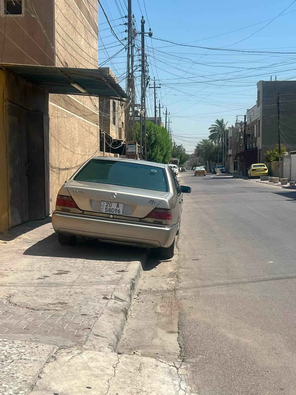 السلام عليكم مارسدس شبح للبيع
كفاله من الضربه فقط صبغ 

محرك ٣٢٠خراطيم المرغوب '

عليه ادامه كامله 

تانكي وطوافه جديده 

تخم نوزلات وبلكات ومجاول جدد

تبريد ثلج 

تدفئه بالكشنات 

رقم وسنويه لل٣١

دبل جام 

شفط أبواب 

سلايت شغال 

اريل كهربائي 

سستم صوت رهيب 

عظمه حلوه السياره 

كشنات كهرباء شغاله 

كشنات جلد بلاديه 

رقم ديالى الدولي 

قواعد بلاديه خياس مابيه 

موديل ١٩٩٣

مكان بغداد 

***********

السعر ٧٥ وبيه مجال قليل
