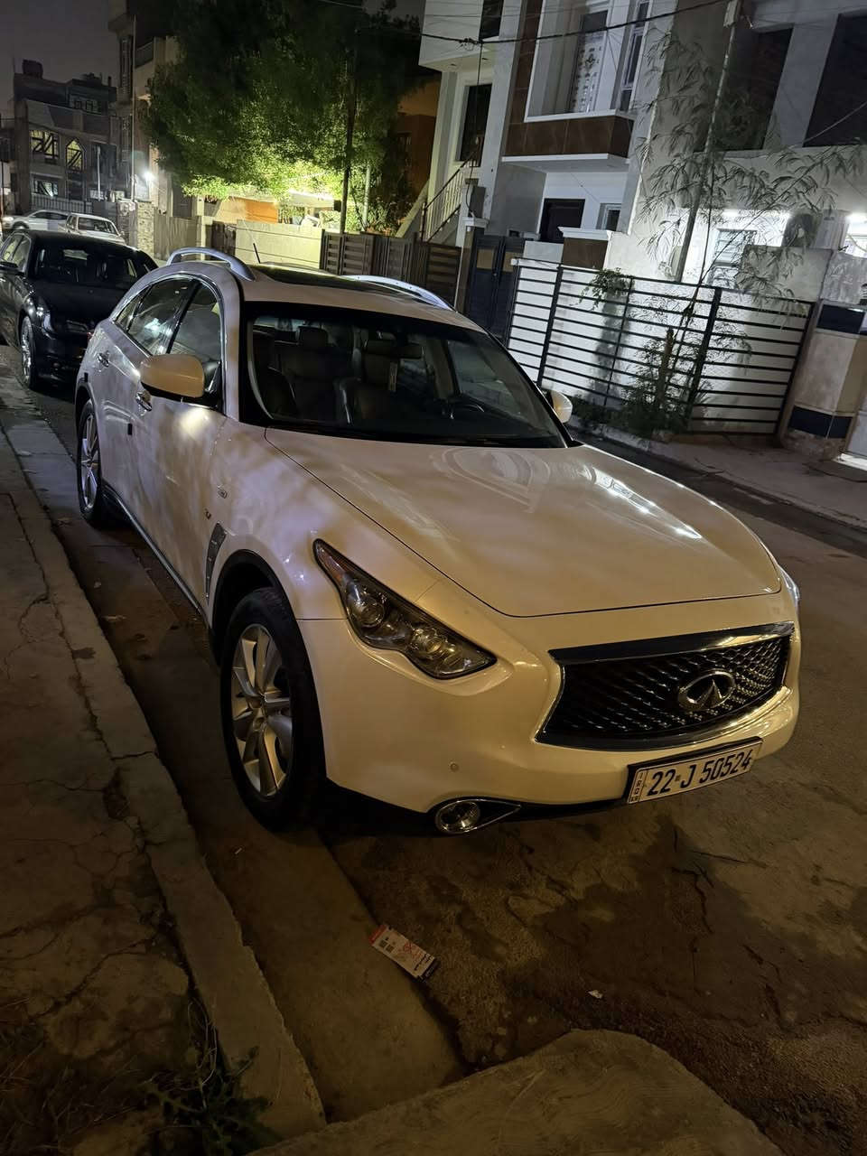 السلام عليكم
2018 Qx70 خليجي كفالة عامة 
بدون قطره صبغ 
مكفوله من النقص والضربه 
رقم اربيل تحويل مباشر 
السعر / 21500$
الرقم/ *********** 
العنوان/بغداد الدورة ميكانيك ورشة علي انفنتي
