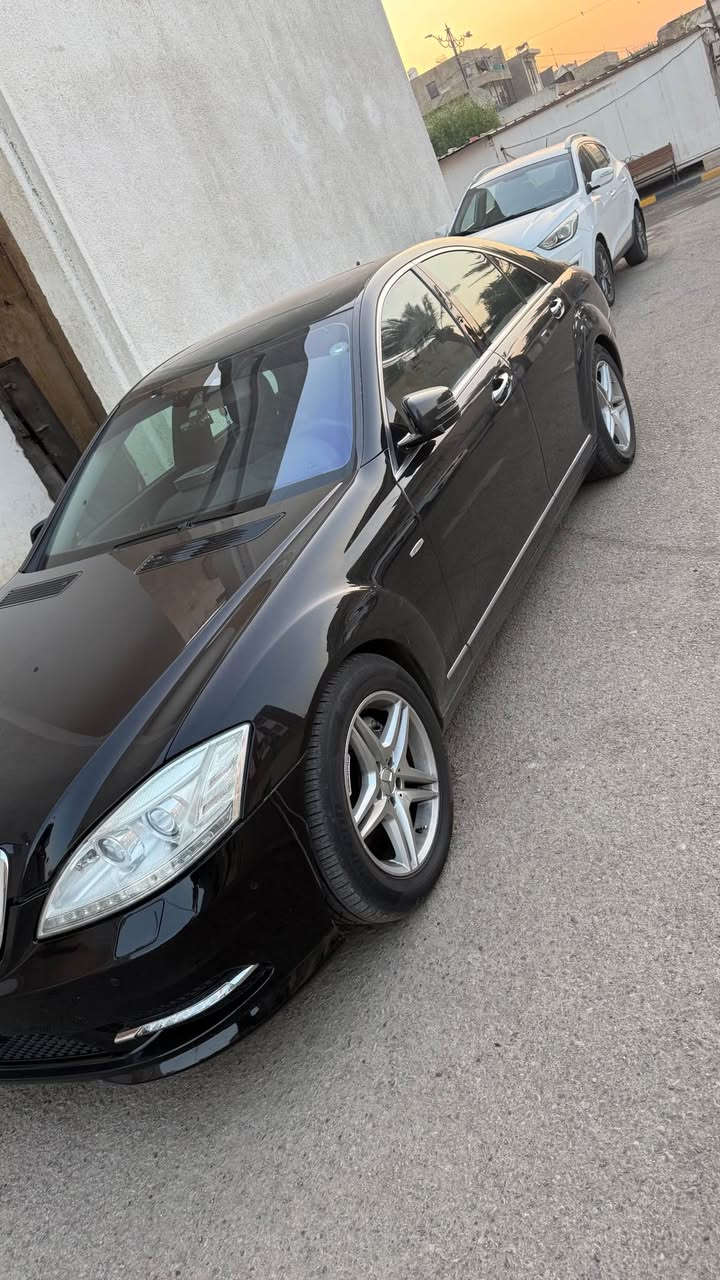 مرسيدس2010 AMG S350

السياره وارد الماني

فول مواصفات

بردات بلاديه

برده جامه خلفيه

بيها صبغ دعاميه اماميه و دعاميه خلفيه 

ربع جاملغ امامي مصبوغ اثر شخوط
وجاملغ خلفي بدون حادث اثر شخوط

ماشيه 201

مكان السياره بغداد حي جميله 

 للتواصل***********
السعر 175 بغداد, العراق
