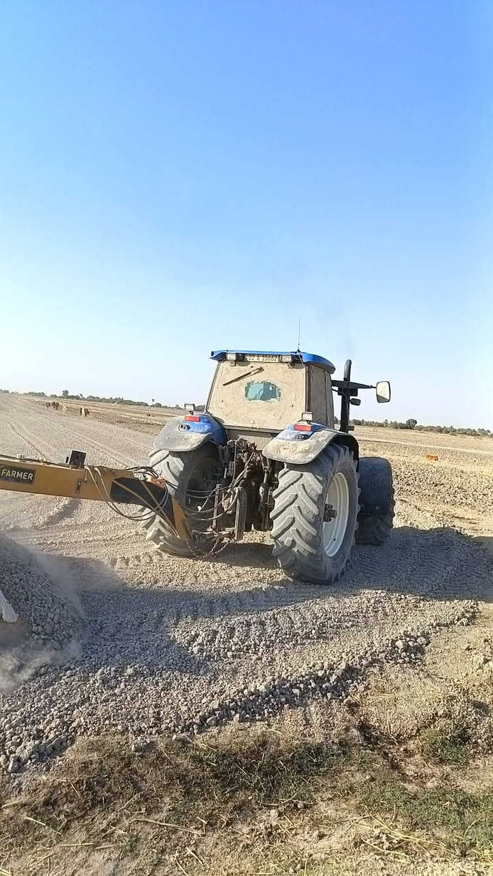 السلام عليكم TM190 موديل 2010 مكينه نضيفه ومكفوله رقم وسنويه بأسمي تخم تاير نضيف دخول جديد للعراق للتواصل ***********
