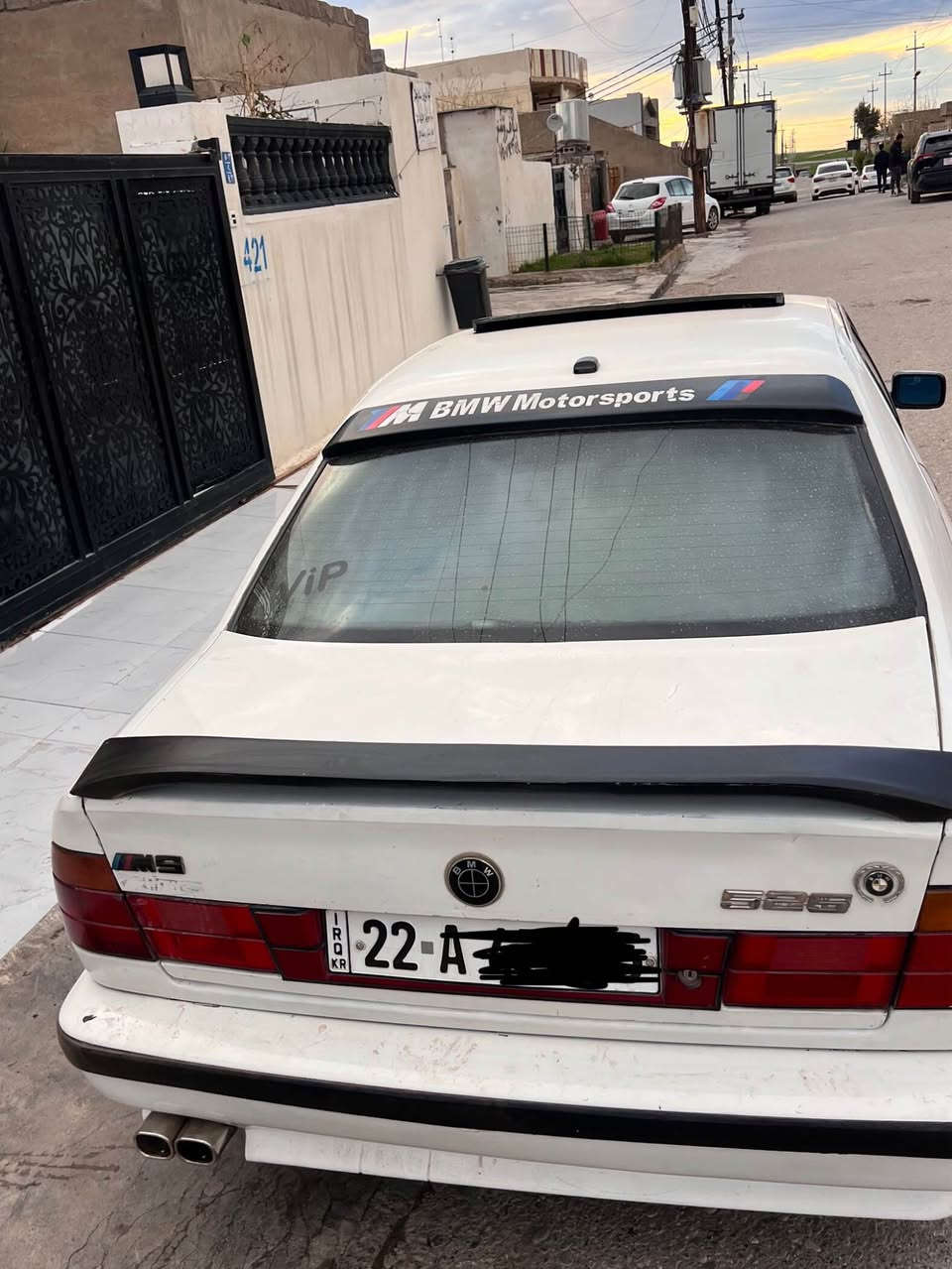 بیم مۆدیل ١٩٩٢ی کیر عادی مەکینە ٥٢٠     تەبریت و زۆر پاک و خاوینە و پیش و پشتی کەپسە و  جئ جئ کجکەی هەیە  و جام کارەبای و رەقەمباریکە (نزخ. ٥٥وەرەقە ) ژم.***********) Singapore
