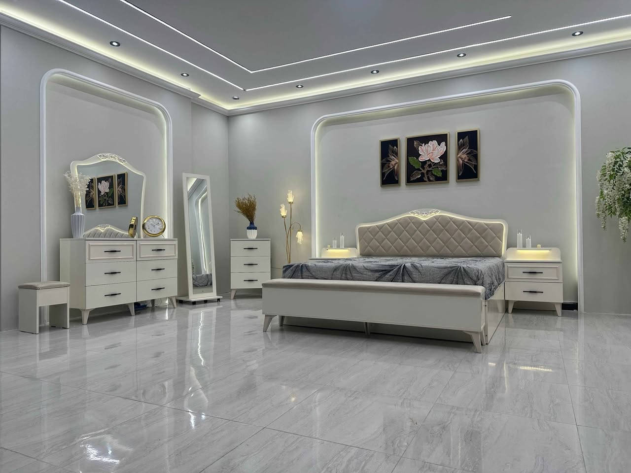 * موديل ڤيتا*
*متكون من 10 قطع*
*ظهر بلوك*
*برغي وجوي حديد*
*اناره بالكومديات*
*اناره بالسرير*
*اناره بالميز تواليت*
*قياس الكنتور 330سم*
*دبل مجر بالكومدي*
*ميز تواليت مختلف 6مجرات*
*كنتور8 باب +٤مجرات*
*سرير مخزن+شازلون مخزن*
السعر 1450.000 بغداد, العراق


**إذا كنت صاحب هذا الإعلان وتريد حذفه لأي سبب، رجاءا أرسل رسالة إلى الدعم الفني**