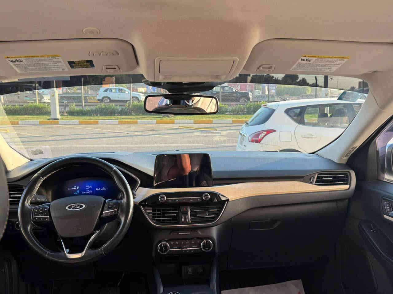 فورد  موديل 22  للبيع فقط.
هايبرد وبنزين  صبغ قطعتين جاملغ وبنيد بدون دواخل. 
مكاني بغداد الدورة. 
سنوية بسمي بغداد رقم جديد وهزة وسنوية حديد 
***********  السعر ١٣٥ وبيها مجال بسيط
