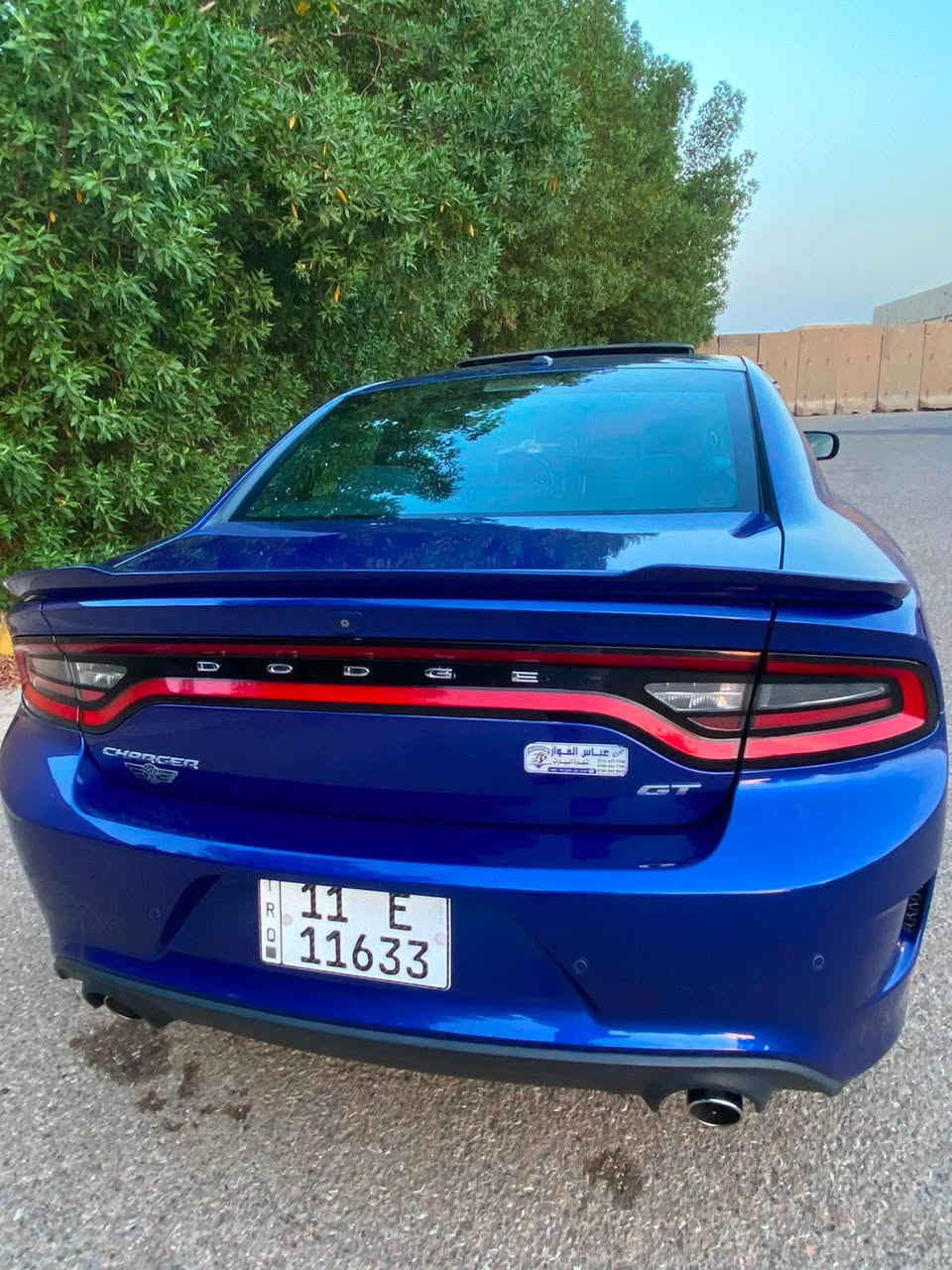 جارجر : 2019 . (خليجي وكاله هارلم) . 
العداد   :  ( 107 الف كيلو ) 
المحرك : V6 . 3.6L . 

المواصفات :
* الواجهة الأمامية SRT. 
* سلايد . 
* نقطة عمياء . 
* مصابيح امامية زنون مع LED . 
* ويل قياس 20 أنج . 
* حساسات خلفية . 
* شاشه كبيرة مع نظام ملاحة نفكيشن GPS .
* المقعد الامامي  كهرباء
* مقاعد أمامية تدفئة . 
* تشغيل عن بعد . 
* ستيرن كهربائي . 
* تدفئة ستيرن . 
* محدد سرعة . 
* تلفون بلوتوث . 
* كاميرا خلفية .
* مرايا متحسسة للاضاءة العالية .
* كير شفتات بالستيرن . 
* دخول ذكي (بصمة) .
 
بغداد تحويل مباشر 
مكان السيارة بغداد 

مكفوله من الصبغ والبارد والتبديل فقط حالوب خفيف كلش 

تفاصيل اكثر ع خاص او اتصال 

*********** بغداد, العراق
