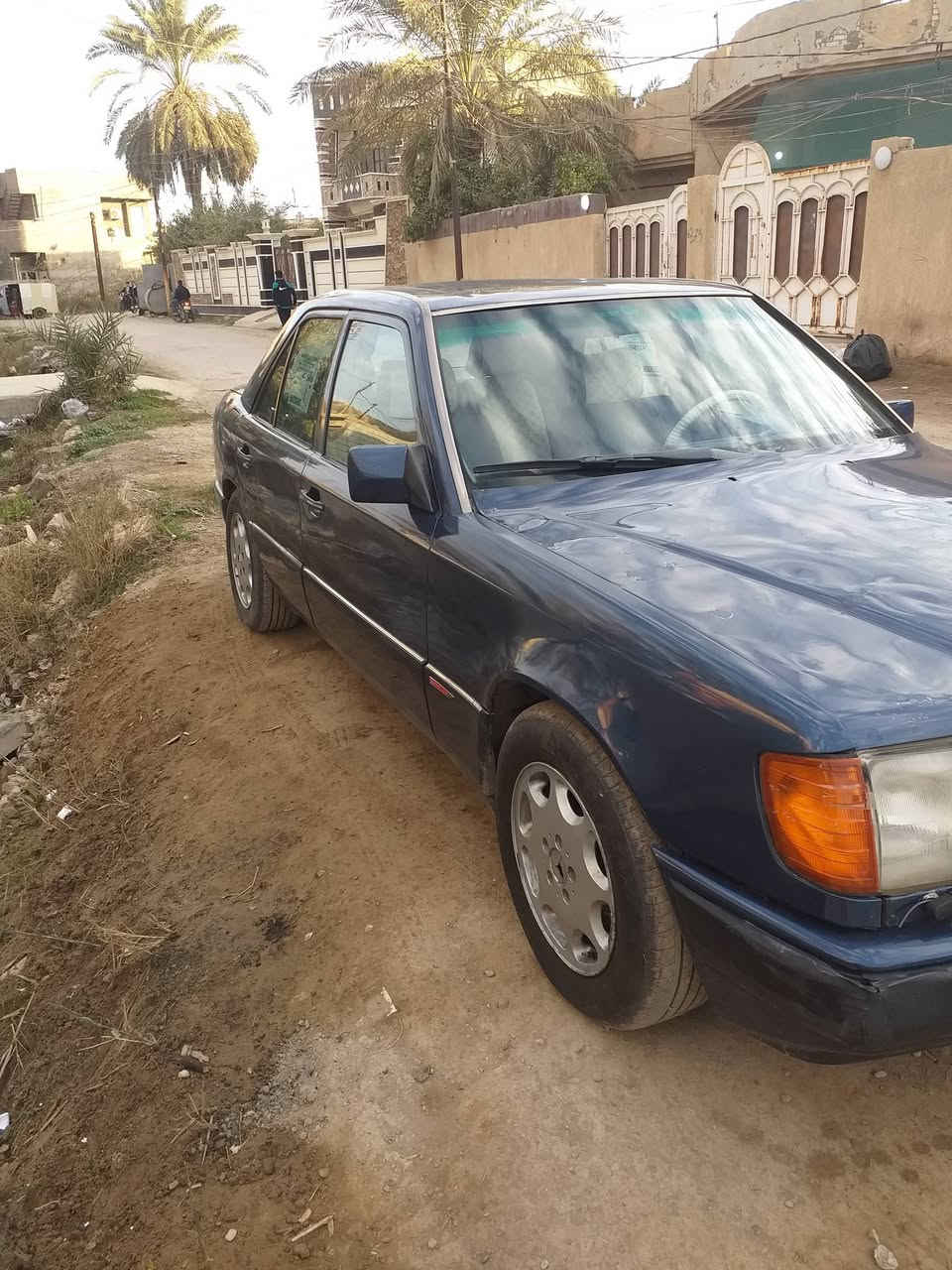 للبيع او المراوس كير محرك بطة اوتوماتيك لا تنقيص لا تبخير صدر جديد تخم تايرات  زوج مزادات جديد جامة أمامية جديدة مو هاي الصورة السعر 60 مكاني ديالى الزهيرات ***********
