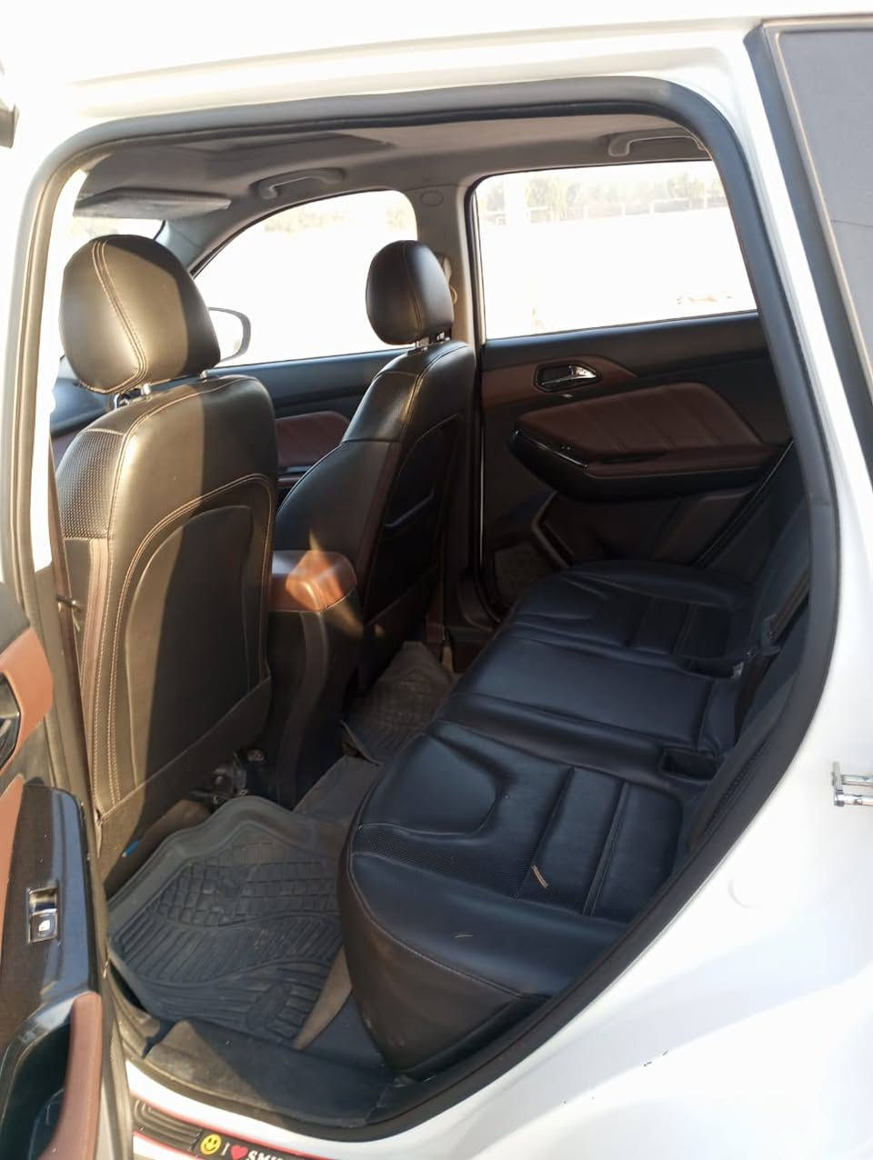 السلام عليكم سياره صيني موديل 2019 كفاله عامه جديده تحويل ثاني يوم السعر 95وبيها مجال 
مكان النجف الاشرف ***********
سامر سامر التميمي
