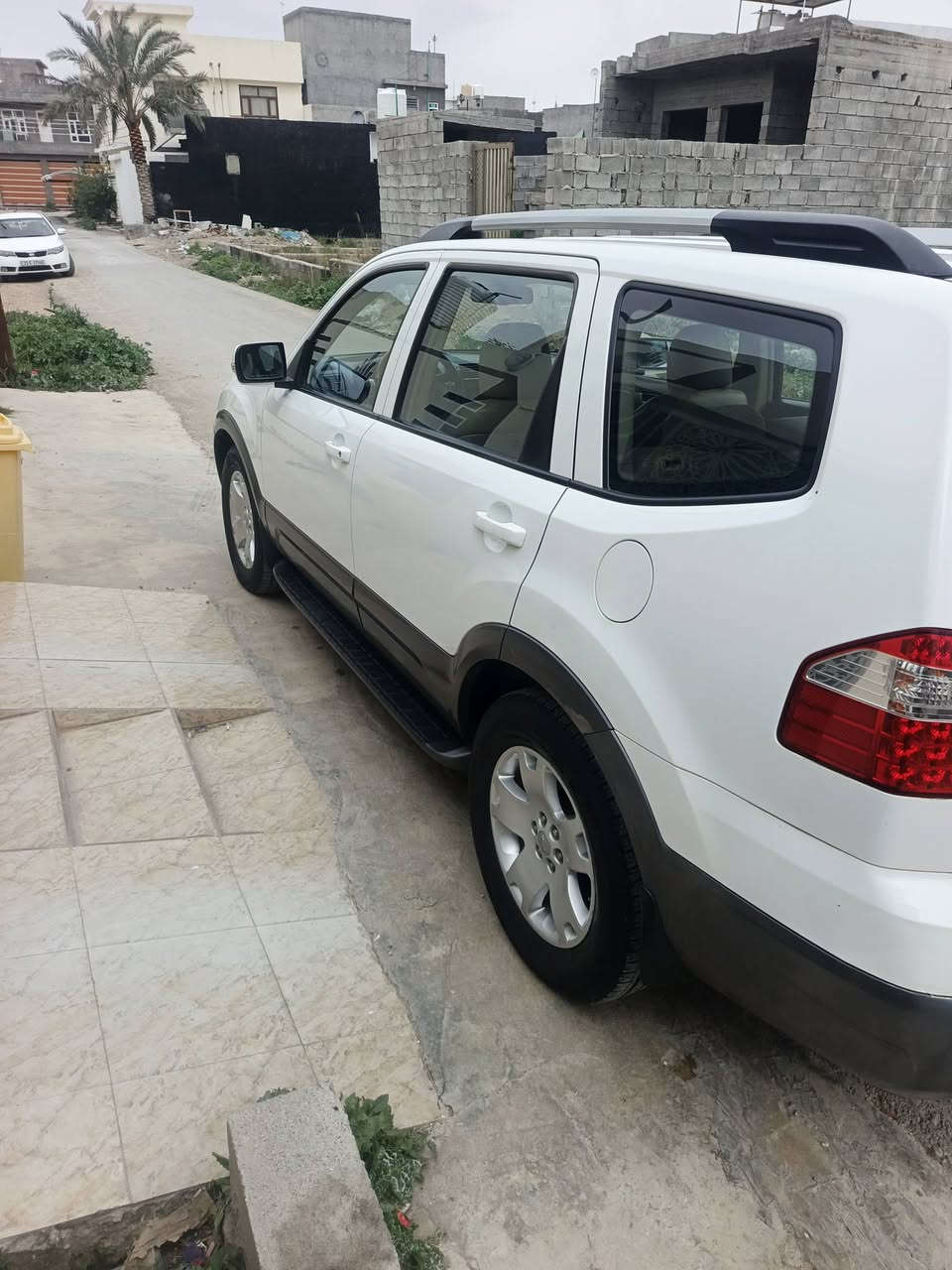 سلام عليكم موهافي موديل ٢٠١٣ مكفولة كفالة عامة مثل ماموضح بالسونار مكينة جديدة صدر امامي خلفي جديد جلد كشن كهرباء فتحة بصمة السيارة فول مواصفات ماعدا الفور ويل  رقم ديالى الدولي الجديد بسمنة السيارة جديدة بمعنى الكلمة السعر ١٤٢ و بيهة مجال حك الجية المكان تقاطع القدس هاتف ***********
