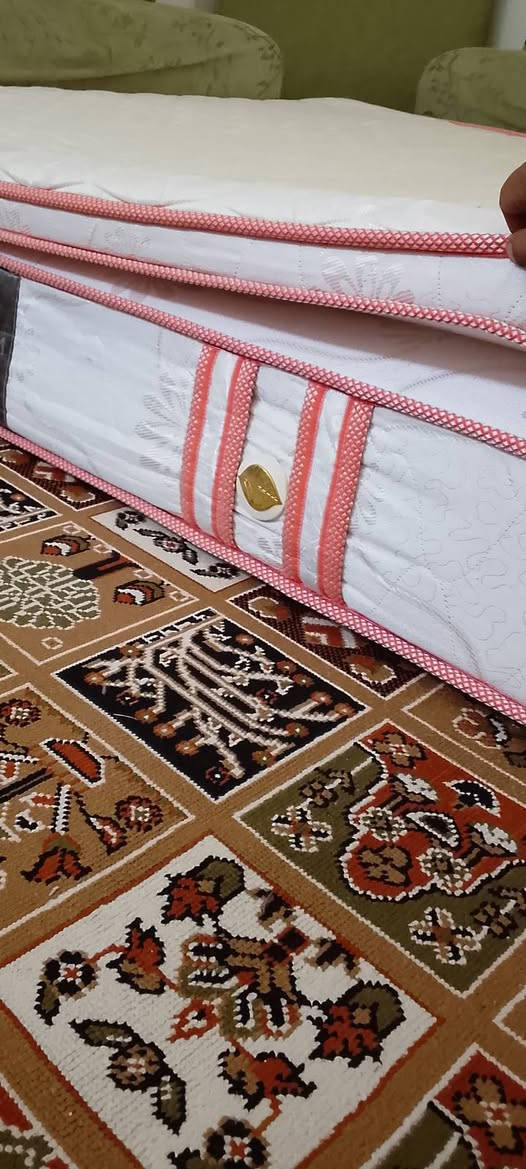دوشك نفري طبي اصلي استخدام قليل جديد جدآ  قياس 200×180 السعر خاص فقط موجود سليمانيه رابرين


**إذا كنت صاحب هذا الإعلان وتريد حذفه لأي سبب، رجاءا أرسل رسالة إلى الدعم الفني**