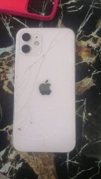 ايفون ١٢ • عادي