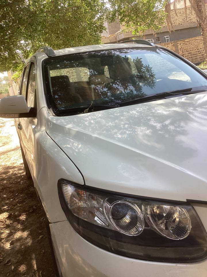 السلام عليكم
سنتافيا للبيع موديل 20011

 7 راكب محرك 3500 رقم انگليزي سنويه مجدده

بانوراما بصمه مصبوغه حزام السيارة

السيارة بأسمي تريد تحويل تريد وكالة

السعر 130 وبيها مجال للشراي تجي وتشوف وبيك خير وتدلل للأستفسار اكثر 

*********** 

مكلف بالنشر
