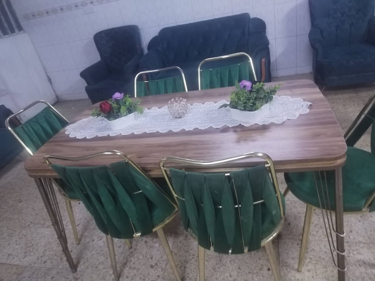 ميز طعام مجرد رجل واحده مال كرسي يحتاجها لحيم مكان حي العامل كله نضيف يخبل سعر 150


**إذا كنت صاحب هذا الإعلان وتريد حذفه لأي سبب، رجاءا أرسل رسالة إلى الدعم الفني**