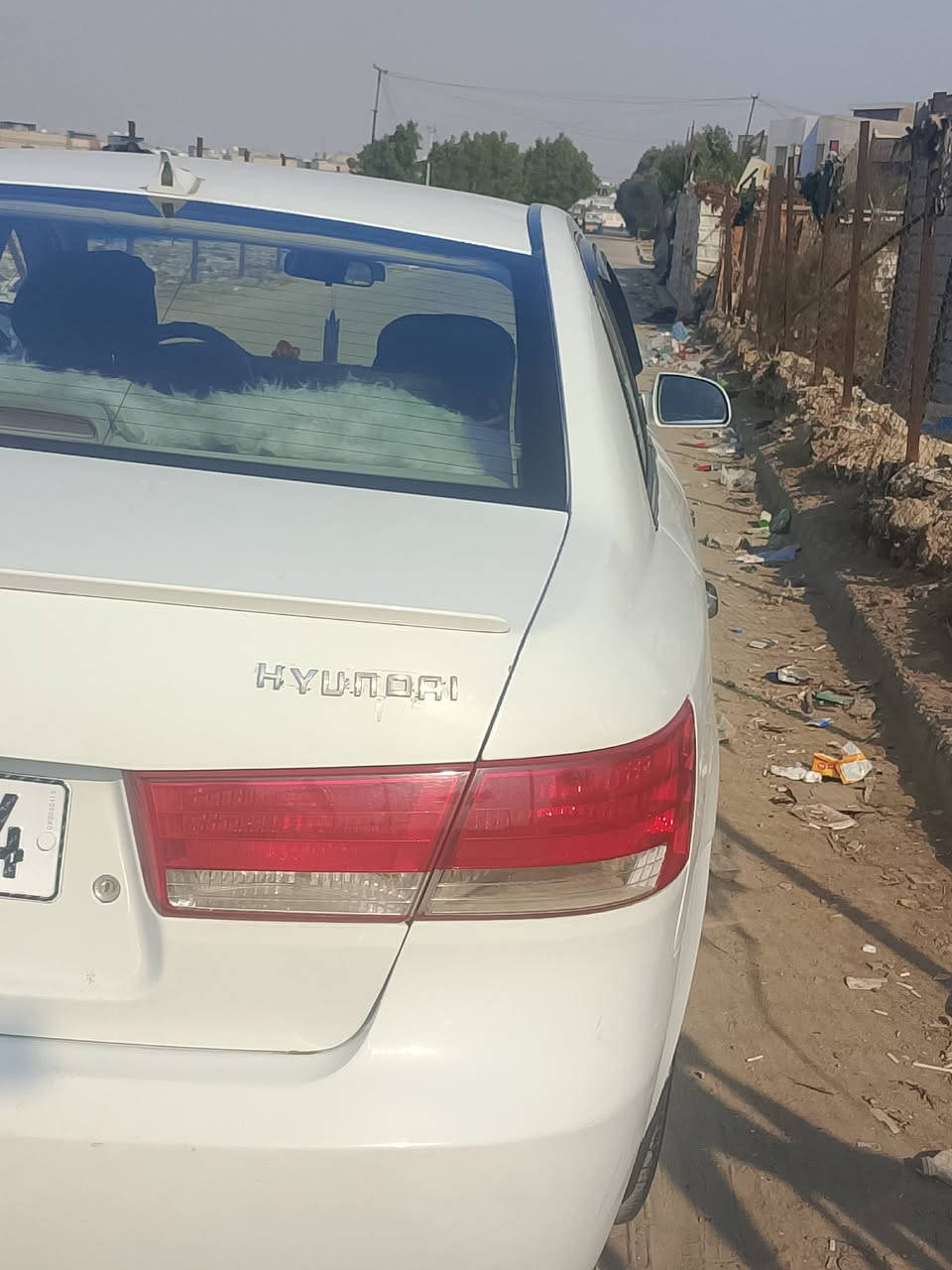 سلام عليكم ورحمه الله وبركاته سوناتا موديل 2007مصبوغه عام للجماليه لا ضربه ولا تبديل السياره خير من الله تخم تاير باتري جديد دوشمه جديده السياره بسمي تحويل ثاني يوم  السعر 92 الاتصال *********** بغداد  -العبيدي
