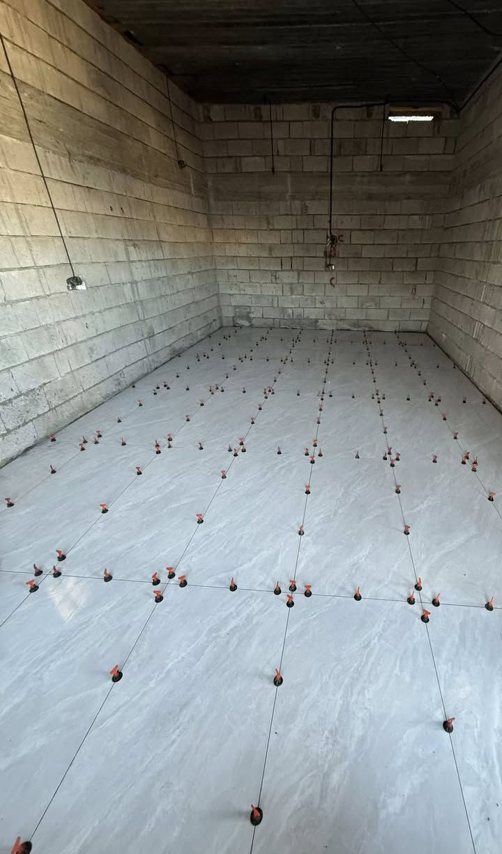 تطبيك بورسلين ارضي وجداري ✅شغل درجه اوله ✅

في ابو غرق ✅📞 ‭0788 588 6620‬ اتصال. ولا تهتم
