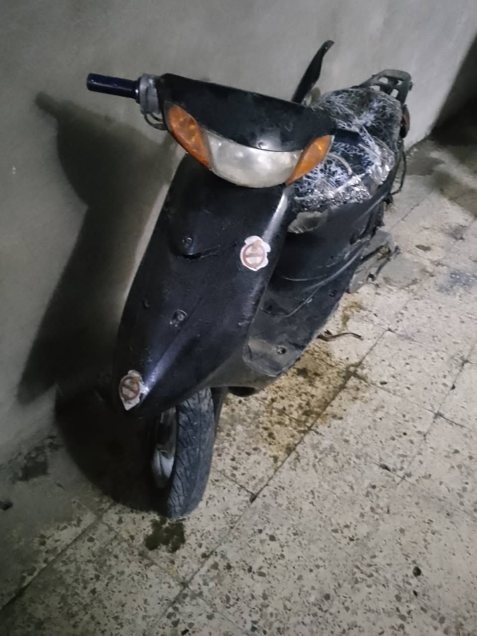 سلام عليكم خوان دراجه ناريه عصفوري ابيع كوم حديد شغاله وناعمه المكان الدولعي الخطيب ١٢٥بيه مجال إلا تصال هذا رقم  ***********
