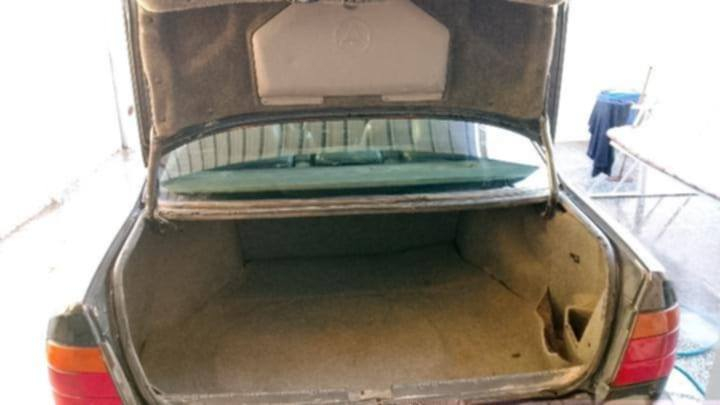 السلام عليكم 25 5مسكر رقم بغداد بجم عريض السعر 35مكاني بغداد ***********
