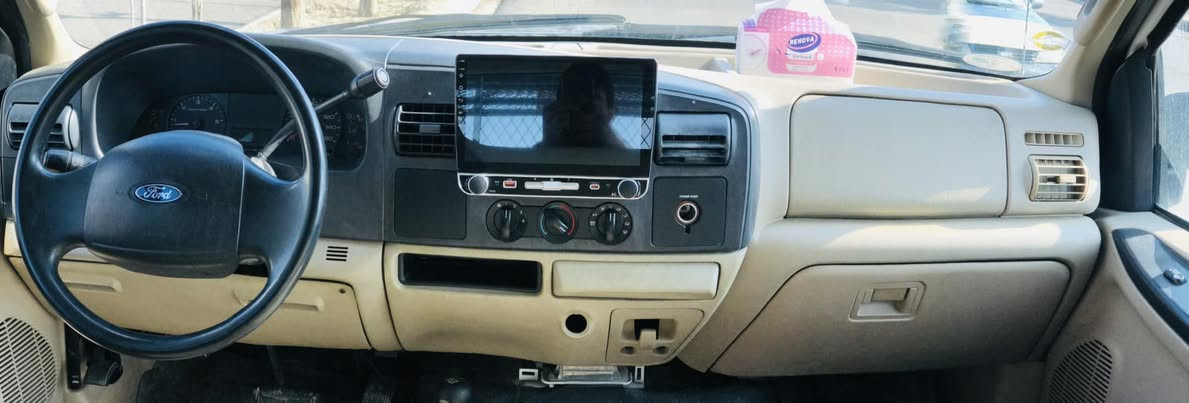 سەیارەی Ford -F250

8 - بستنی بێ سۆپەرە
گێر مەکینە ئەکسل بێحەیبە
چوار تایەی لۆکی لە ژێرە  و سوبوخ عامە
سەیارەکە ئاڕمە
بێکێشەو مشکیلەیە
ماڵی ناو بەفەرو قورە بیدە دەبڵ بۆخۆی دەڕوا😂
نرخەکەشی 115 وەرەقە مەحامەلەی تیایە کەمێک
بۆ زانیاری زیاتر پەیوەندی بۆ ئەو رەقەمە بکەن  
***********
