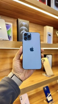 آيفون ١٢ برو ماكس • ٢٥٦ • بطارية ٨١٪