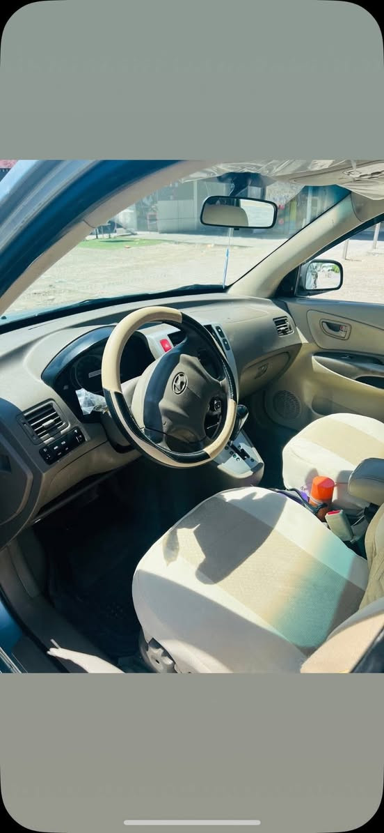 سلام عليكم توسان خليجي 2008 كير ومكينه مكفولات محرك6 صدر امامي خلفي جديد تخم تاير جديد تبريد ثلج مصبوغه حزام  مكان بغداد الزعفرانيه السعر 85 وبي مجال ***********
