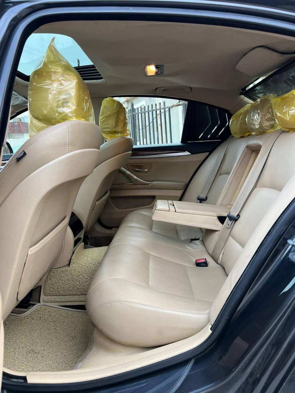 خلیجی سفر شرکە عروش 

مـــــــودیل / ۲۰۱۱ بنزین

حجم محرك / V6 _ 530  

نوزن قصیر مرغـــــــوب 

قبغ مال محرك مفتوح 

جیر و محرك كهرباییات بشرط 

ماشي / ( ۲۷۰ ) الف کم 

رقم اربیل سنویە سنە 2025 

مواصفات ، سلایت كبیر ، بریك بصمة و آوتو ، سترة بیلادي 

سيارة كامل محدث M 

صبغ فقط جاملغ آمامي و شبر بولنت

بدون دواخل ، بدون ایرباك

العنوان البصره القرنه

سعر     (160)

للاستفسار خاص***********
