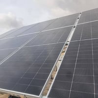 بعشيقة حي الملايين • طاقة شمسية • سوفار هجين