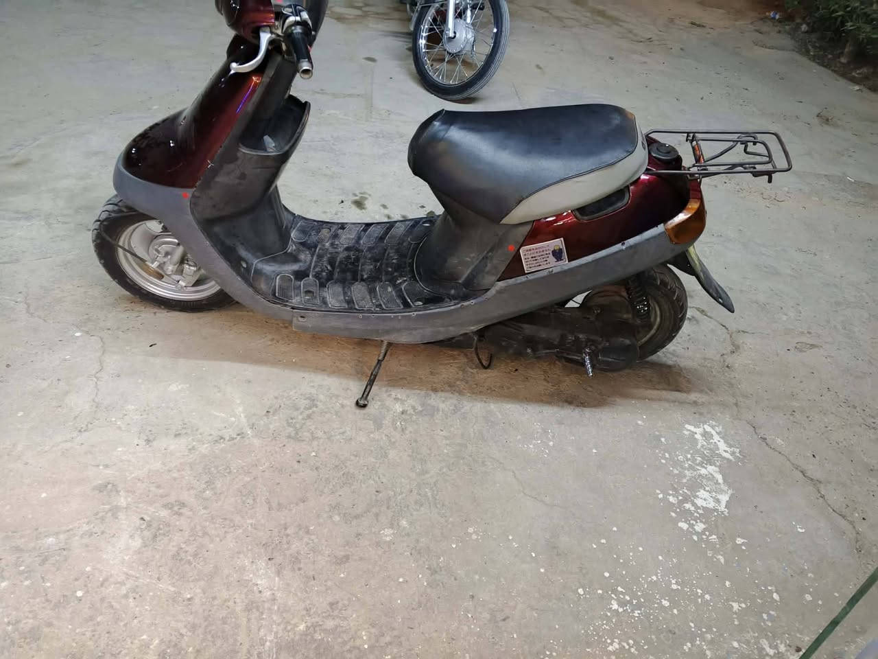 السلام عليكم دراجه بطه خطين
البيع مرارس سعرهه ٣٥٠ نضيف كلش دراجه ومابيهه نقص مكينه ناعمه كلش حلوه دراجه. مال جناي عنوان مفرق السده الهنديه ***********
