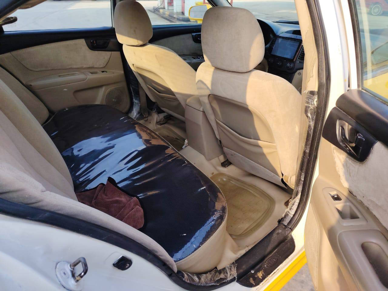 اوبتيما 2010 خليجي للبيع
مكينه خليجي 2000 مكفوله صوليات وعيب شرعي وتحويل مباشر حداديه امامي خلفي جديده 
تخم تايرات جدد تبريد جديد جاهزه السياره مال جناي كل نقص ما بيها 
عنوان ذي قار الشطره 
سعر 83 
رقم  ***********
