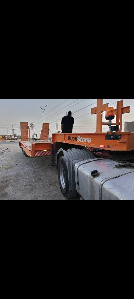 السلام عليكم عربانه لودر للبيع  جاهزه حداديه تخم تاير كهربائيات عربانه جاهزه من كلشي مكان ناصريه مركز للاستسفار ***********
