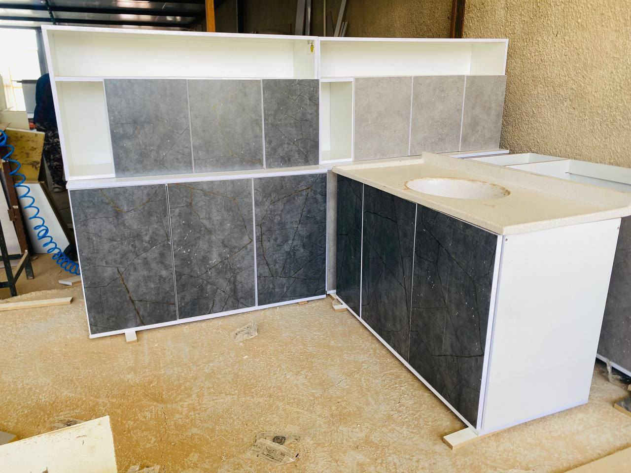 ✨كاونتر mdf 
✨القياس متر و ٢٠  ارضي وملحق مع سنك متر و٢٠
✨السعر 210 فقط 
✨✨✨✨✨✨✨✨✨
✨
✨اذا تريد السنك متر ونص اضافه ٢٥ عالسعر 
✨اذا تحب تضيف فاترينا اضافه ٨٥ عالسعر 
✨اذا تحب تضيف مجر واحد اضافه ١٠ عالسعر
✨اذاتريد تضيف تلث مجرات اضافه ٢٥ عالسعر
التوصيل بغداد مجاني
اطراف 10

تواصل عبر الصفحة
او تواصل واتسب ***********
