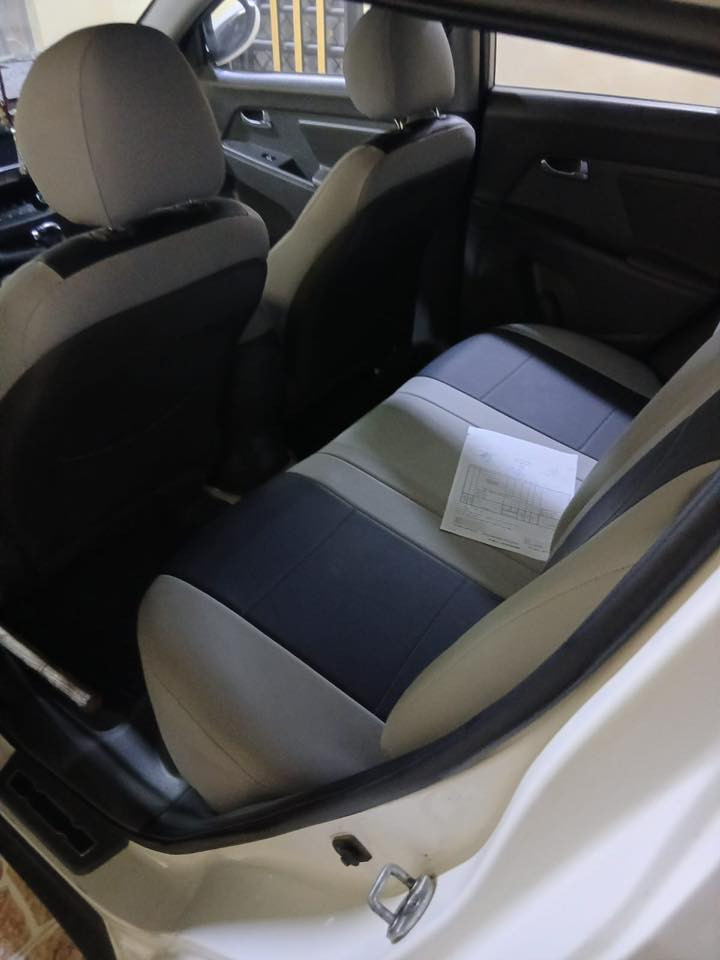 سلام عليكم 
كيا سبورتج للبيع موديل 2013  بسمي شخصيا وراد خليجي بيها صبغ رش فقط السونار مو جود مرفق بالصور رقم بغداد مشروع وطني  مكينة  دوش 2400 مكينة  تبريد ثلج تخم تاير جديد بدون نقص السيارة نظيفة استعمال شخصي بصمة تشغيل مكاني ديالئ بعقوبة المركز  السعر 135 وبيها مجال 
***********
***********
