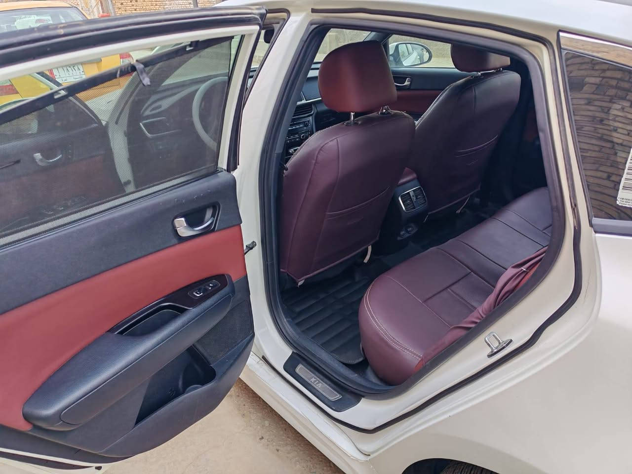 للبيع 
اوبتما 2016 خليجي

فئة جيتي لاين فول مواصفات 1/1

.بصمة تشغيل و بصمة ابواب 

.بنوراما

.خمسة كامرات جانبيه + إماميه + خلفيه 

.كشنات جلد لون ماروني 

.داخل احمر بلاد 

.كشنات كهرباء + تبريد تدفئه كل الكشنات 

.هندبريك بصمة 

.كشن خزن ميموري 

.رادارات بلمري

.تدفئه ستيرن 

.حساسات إماميه + خلفيه 

.اريل افتيشن 

.شحن لاسلكي 

.بردات خلفيه 

.شاشه عرض بلاديه 

.فول تحكم ستيرن + شفتات 

.زنون عالي ناصي 

.تبريد بيانو 

.ثلاث انضمة قيادة 

.محرك 2400

.تخم تايرات جديده

السياره بيها مواصفات هوايه 

السياره عليها أدامة كامله باتري جديد فيت بم جديد اويل بم خليجي المسعودي السياره جديده بمعنى الكلمة تجي وتشوفها 

رقم بغداد جديد باسمي دولي هزه وسنويه جدد تحويل ثاني يوم

السعر 165  

مكان الديوانية 

***********
