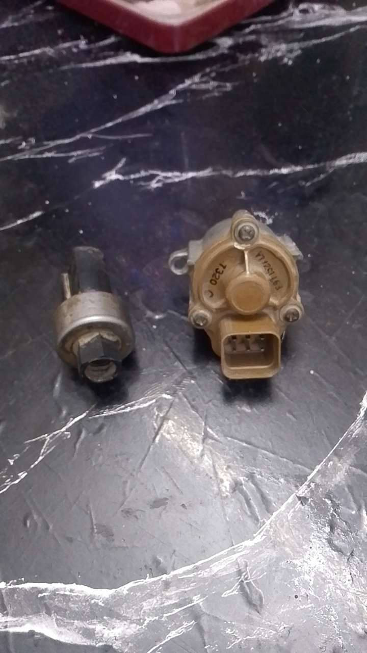 للبيع غراض سوناتا 2 العنوان الشعب سعر 150الف ***********
