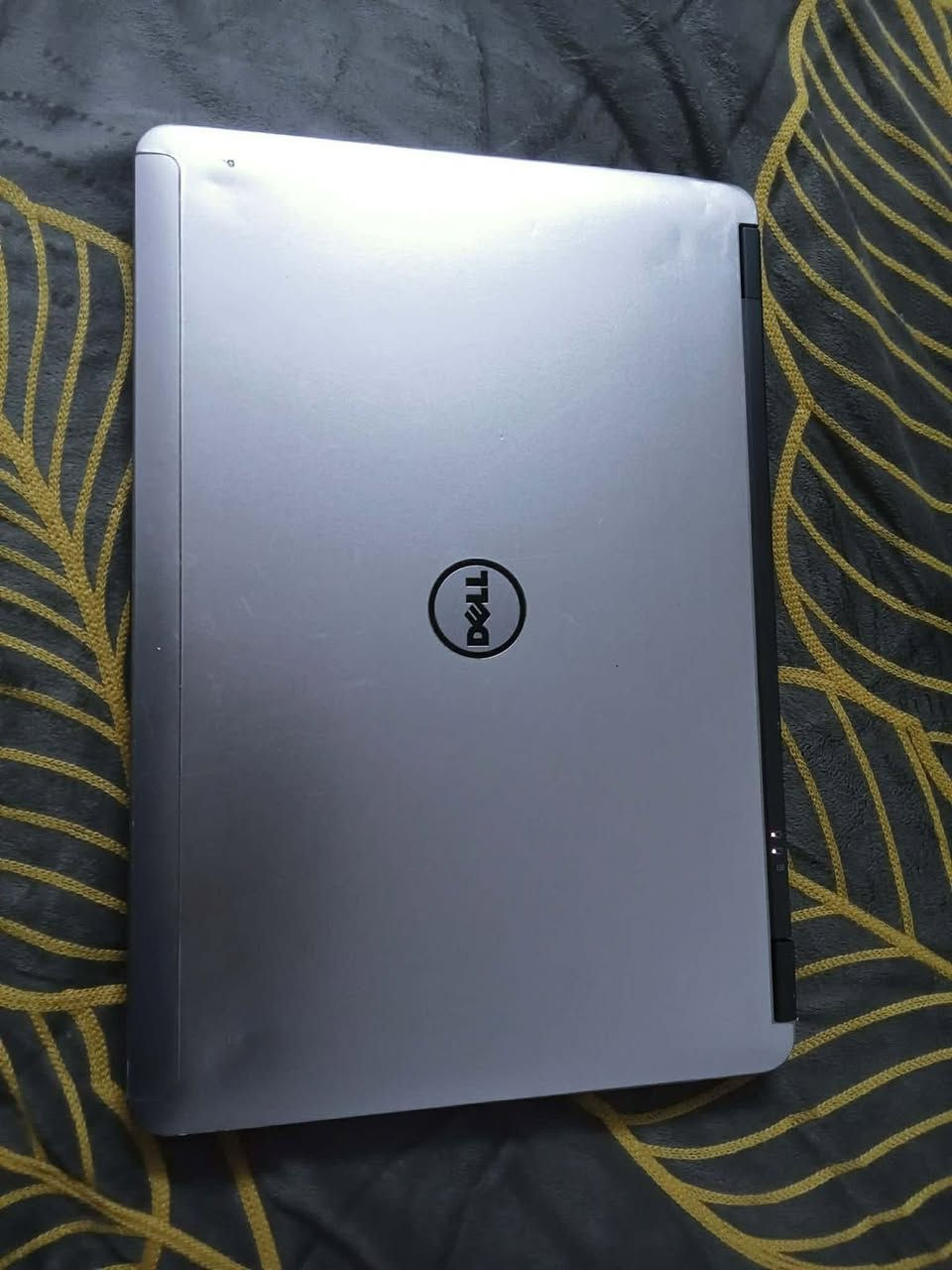 لابتوب Dell Latitude E6440
ويندوز 10
معالج core i5
رام 4GB DDR3
هارد 300GB
كارت شاشة Intel HD 4600

مناسب للدراسة والأعمال المكتبية


**إذا كنت صاحب هذا الإعلان وتريد حذفه لأي سبب، رجاءا أرسل رسالة إلى الدعم الفني**