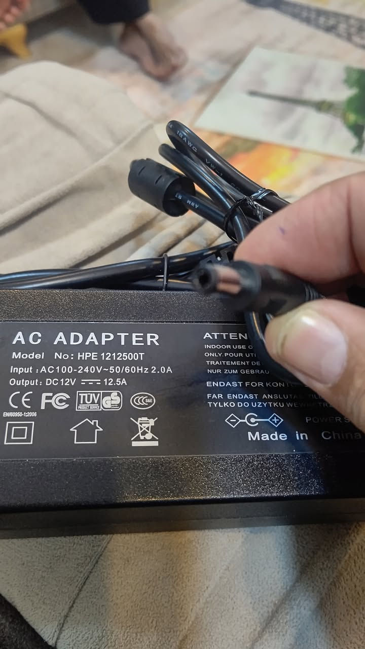 متوفر 6 قطع من هذا الشاحن يجي 12.5 امبير كامل مع الكيبل سعر القطعة 20 الف واذا كلهم بيهن مجال جديد


**إذا كنت صاحب هذا الإعلان وتريد حذفه لأي سبب، رجاءا أرسل رسالة إلى الدعم الفني**