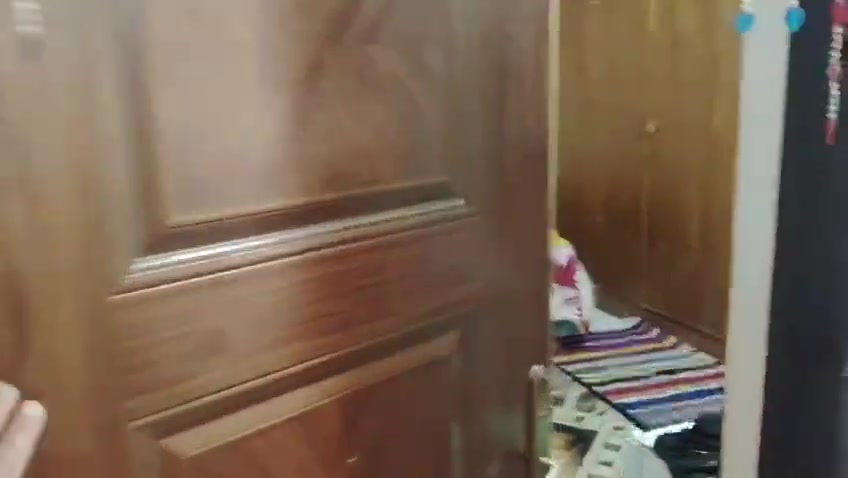 لسلام عليكم بيت للبيع نص دونم مربع وجهيه 38و نزال 35 لبنه طابقين 200 متر من ضمن نص دونم يبعد عن شارع العام 500 متر  العنوان الخالصه ناحيه الوحده الهاتف *********** غير متواجد بلفيس
