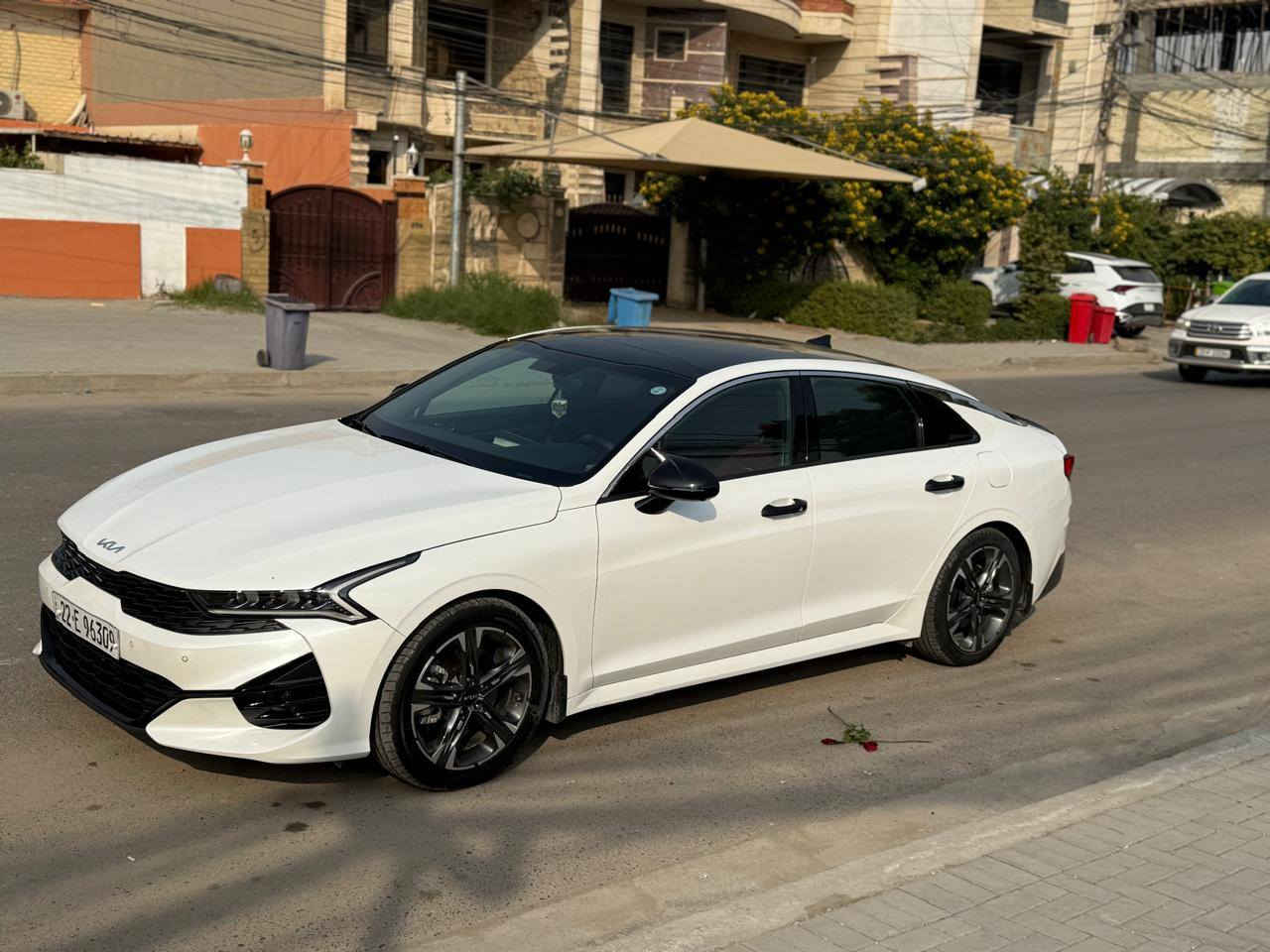 كي 5 خليجي موديل 2023 ماشية 23 الف كيلو رقم اربيل بأسمي صارة بيها طخة بقبغ الصندوگ صار بي بارد  وشوية من الحوض بي صبغ  فووووول مواصفات اعلى مواصفات بالخليجي GTLine
المواصفات
1- محرك 2500 
2- خمس كامرات
3- السقف بانو راما
4- بصمت تشغيل وبيبان وجنطه
5- كشنات جلد قرميدي
6- كشنات حار بارد
7- الكشنات الاماميه السايق خزن ميموري كهرباء والراكب كهرباء
8- شاحن واير ليس
9- جنطه تفتح عنده القتراب 
10- رادار 360 درجه
11- حساس اماي خلفي
12- زنون عالي ناصي
13- شاشة اعطال 
14- شاشة كبيره
15- الشاير يمين ويسار كامرات بالدشبول
16- نضام السماعات BOSE دمام
17- 5 ويل كب كروم حجم 18 
18- اناره محيطيه متغيره اللوان داخل السياره بلادية 
19- هند بريك بصمه
20- بريك اوتو هولد
21- 5 انظمة قياده
22- تبريد منفصل السايق عن الراكب
23- تبريد لمس نظام اوتو
24- بردات خلفيه شركة
25- تبريد قطعتين امامي خلفي
26- بچم السيارة مغلف ppf
27- شفتات استيرن رياضي

السياره استيراد خاص اعلى مواصفات
السعر 215 مجاله قليل  مكانه
السيديه ***********
