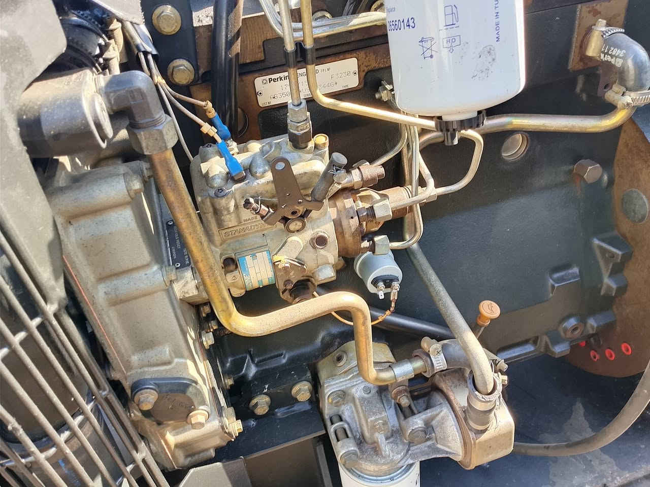 يركنز انكليزي 77كيفي أصلي
مكفولة مشتعله 4500 ساعه
***********
