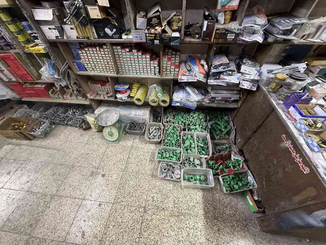 السلام من رخصه الادمن غراض انشائيه للبيع شلع مكاني بغداد حي السلام الطوبجي للتواصل على الرقم *********** او على الخاص..
