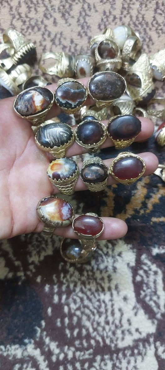 محابس نحاس سعر القطعة 2500 الشراي الي على باب الله يراسلني خاص ويتدلل احجار اصلية ونحاس اصفر ذهبي صافي


**إذا كنت صاحب هذا الإعلان وتريد حذفه لأي سبب، رجاءا أرسل رسالة إلى الدعم الفني**