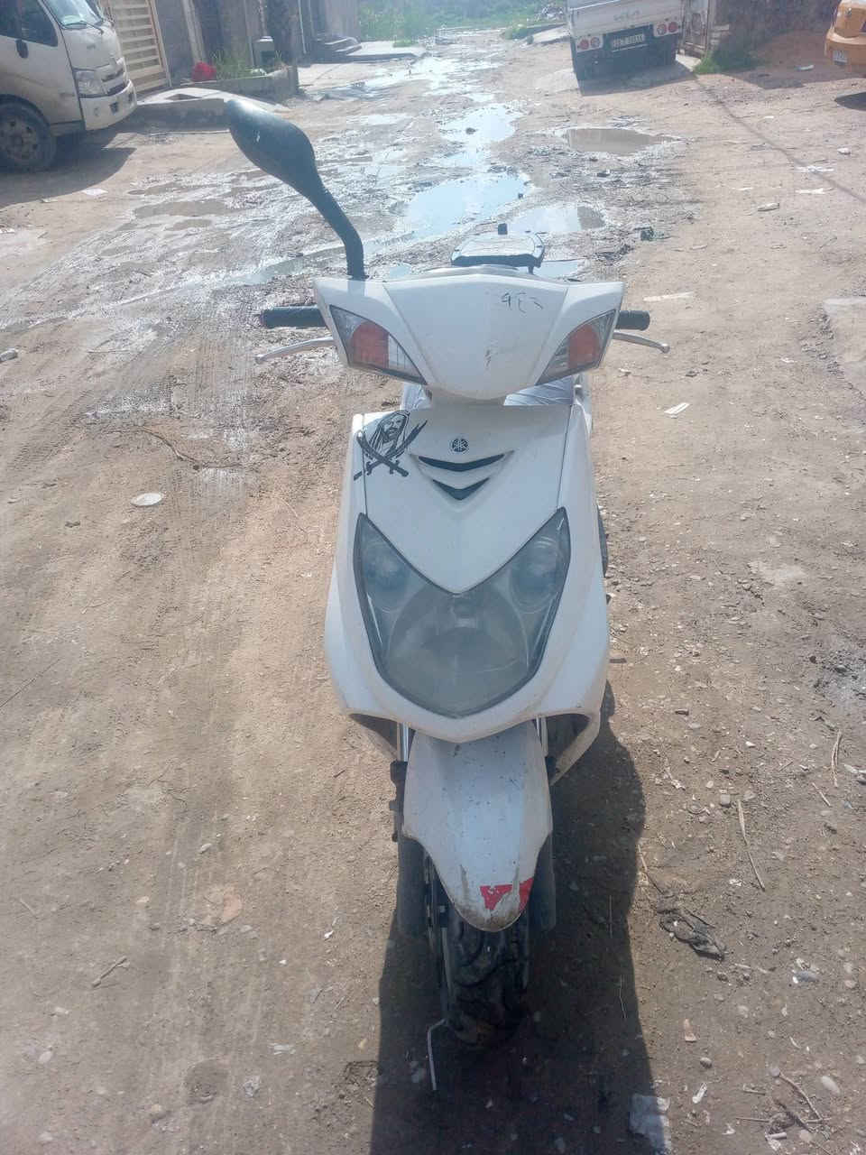 السلام عليكم سكنس فحل ياباني شغاله نكره شوكت ماتجي  نقصه بس تريشة وحدة وحاضن الجوة التانكي كهربائيات كله شغاله  شلعه ومعدل دراجه جاهزه مكاني بغداد تاجي ***********
السعر 450 وبيها مجال بسيط
