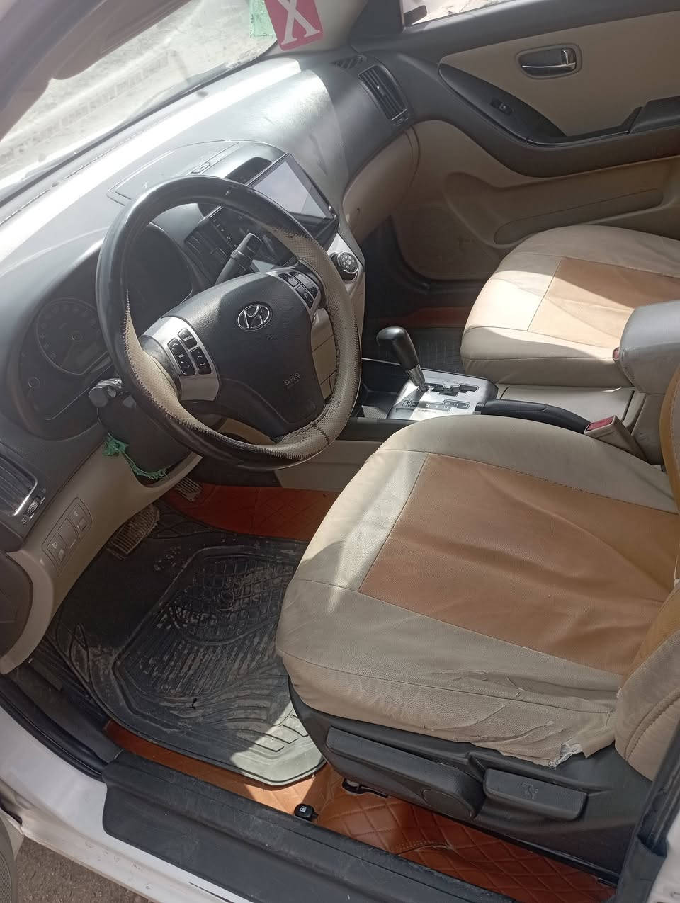 انتره مديل ٢٠١١ سعر ١١٥ وبيهه مجال وسونار موجود للاستفسار على رقم ***********
